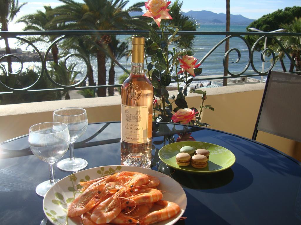 Apartment On The Croisette With Sea View Cannes Bilik gambar