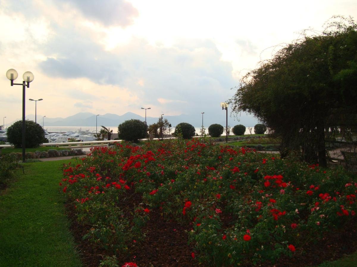 Apartment On The Croisette With Sea View Cannes Bilik gambar